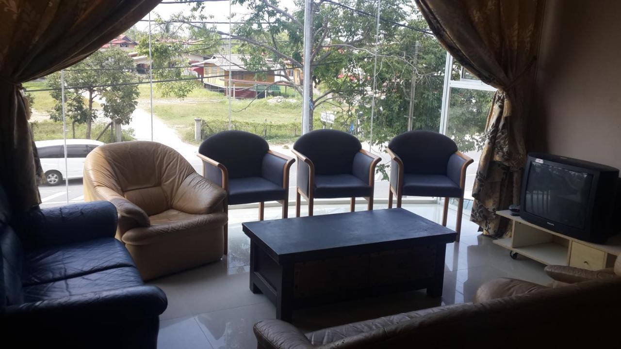 Daisyinn Budget Hotel Kuala Terengganu Kampong Gong Badak Zewnętrze zdjęcie
