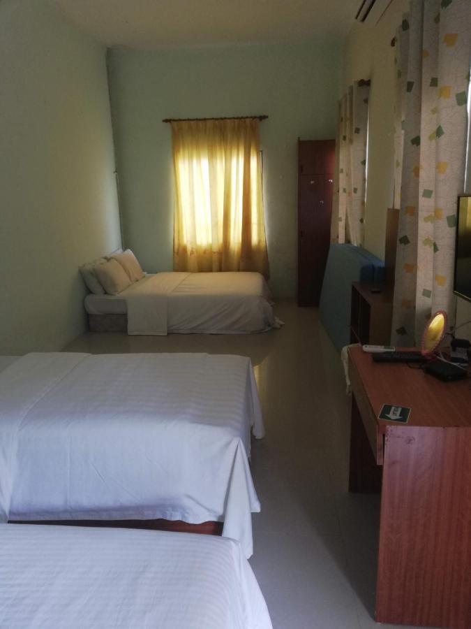 Daisyinn Budget Hotel Kuala Terengganu Kampong Gong Badak Zewnętrze zdjęcie