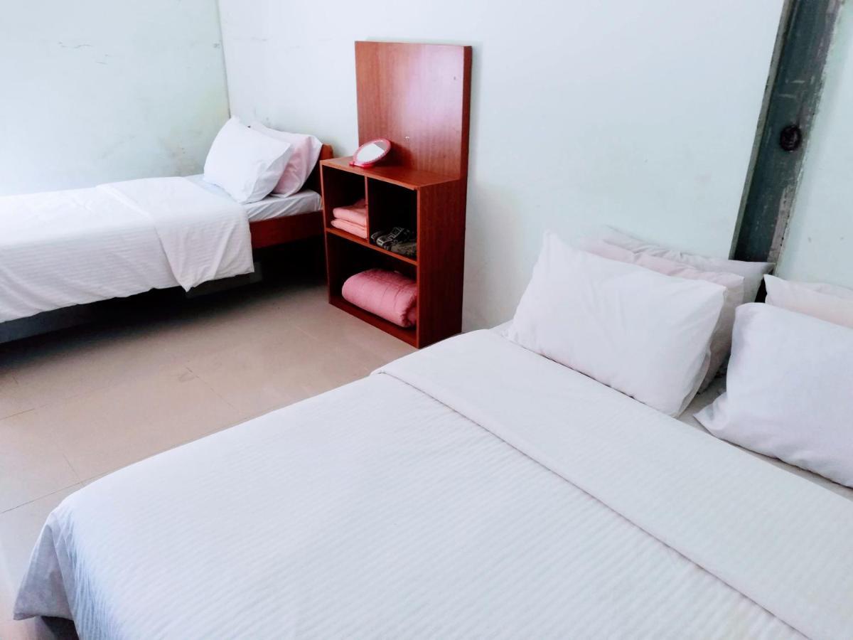 Daisyinn Budget Hotel Kuala Terengganu Kampong Gong Badak Zewnętrze zdjęcie
