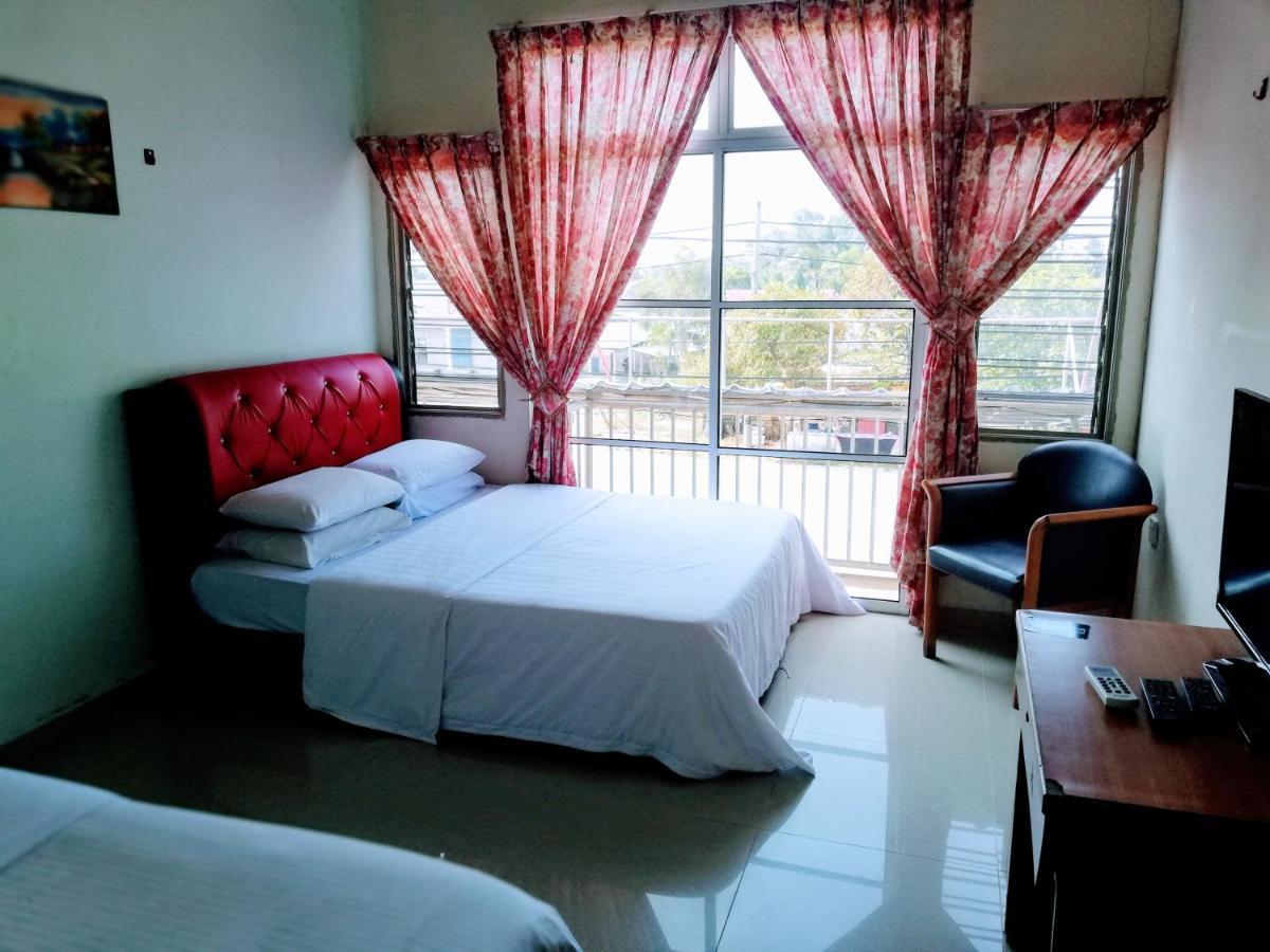 Daisyinn Budget Hotel Kuala Terengganu Kampong Gong Badak Zewnętrze zdjęcie