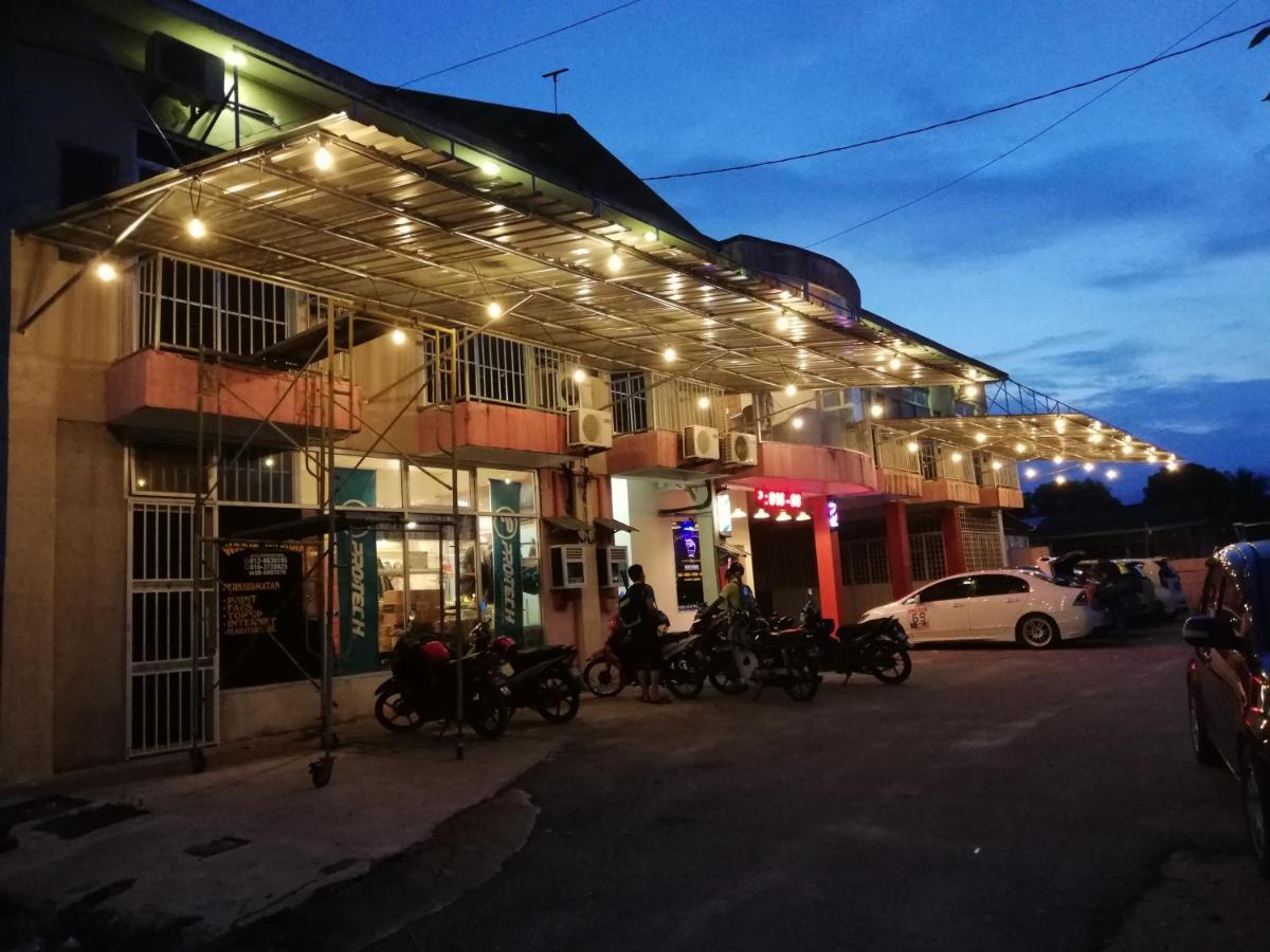 Daisyinn Budget Hotel Kuala Terengganu Kampong Gong Badak Zewnętrze zdjęcie