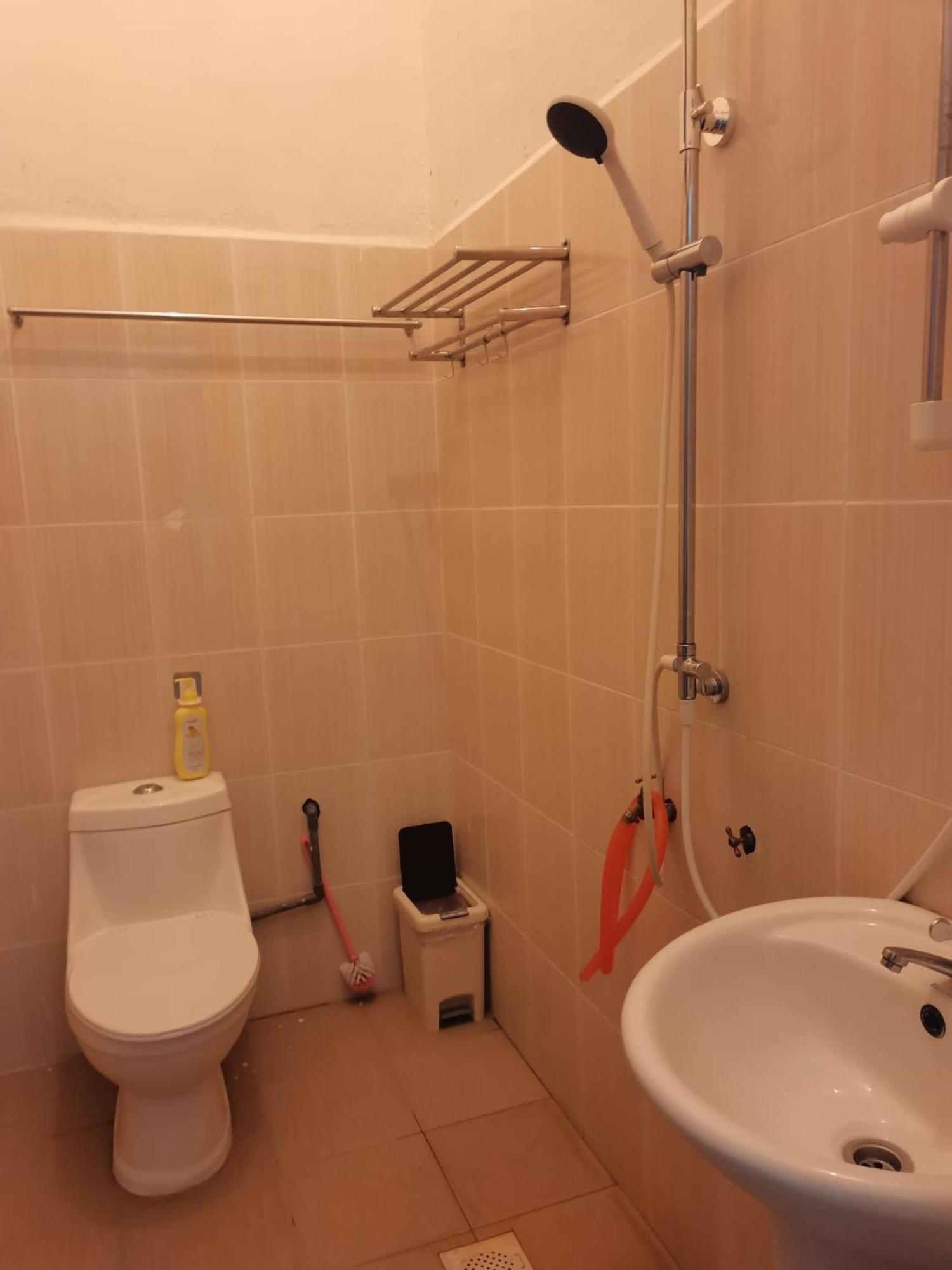 Daisyinn Budget Hotel Kuala Terengganu Kampong Gong Badak Zewnętrze zdjęcie
